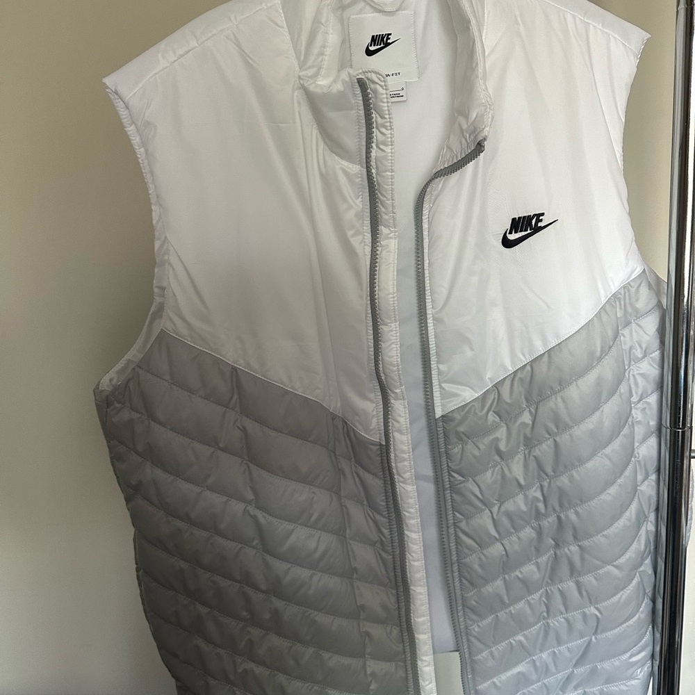 Nike Therma-Fit White Vest